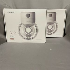 2 Momcozy Breast Pumps S12